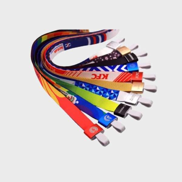 MULTICOLOR LANYARDS